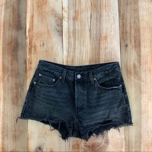 Levi's 501 Cutoff Shorts - TRASHED BLACK